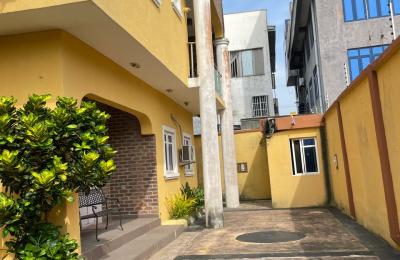 Furnished Bedroom - Lekki Lagos